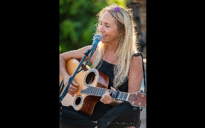 Musician Gail Swanson